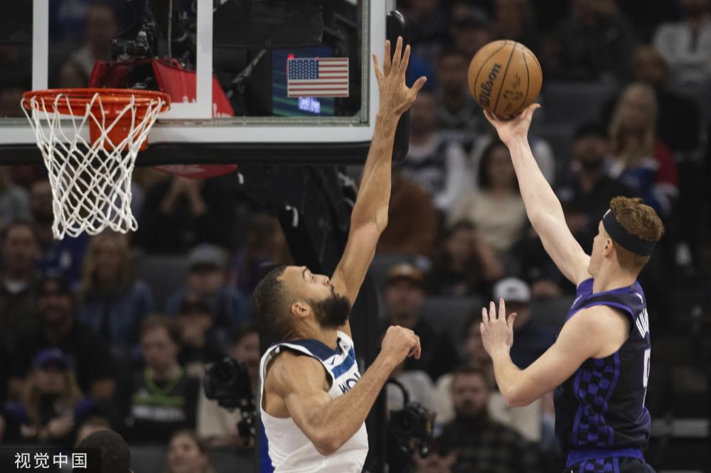 三菱电机杯四强次回合客战越南 雄狮盼扭转劣势.